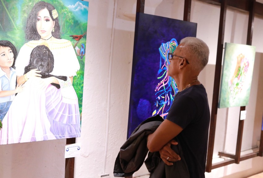 Exposición que muestra la creatividad y el trabajo de artistas nacionales estará abierta en la Galería Juan Manuel Cedeño hasta el 19 de mayo 