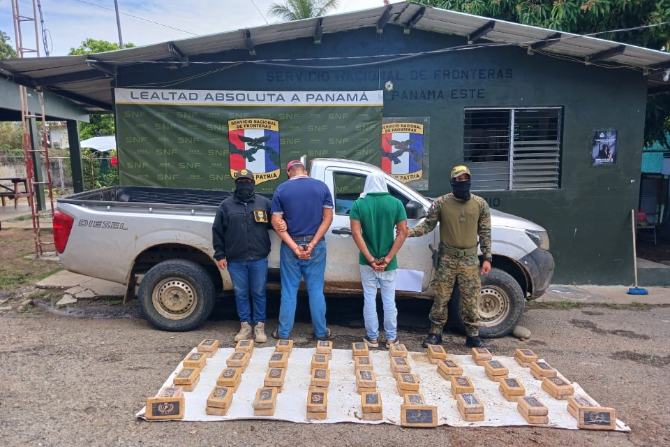 Detectan vehículo que transportaba ñame y escondía supuesta droga en Chepo 