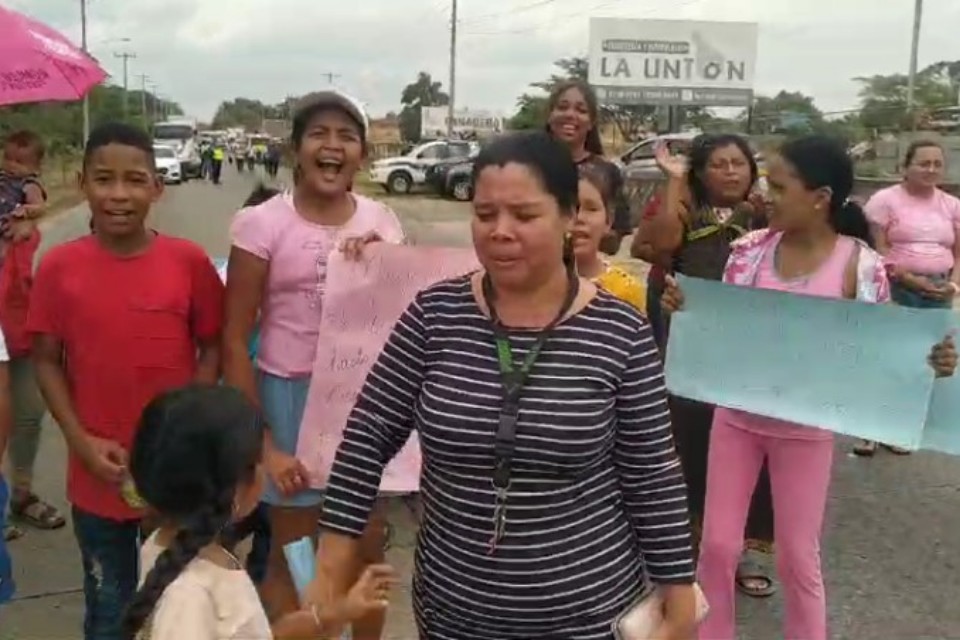 Escuela Bilingüe Superación Campesina exige el nombramiento de cuatro docentes 