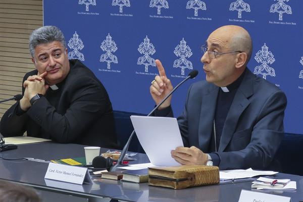 ¡Sagrado rostro! El Vaticano condena el cambio de sexo 