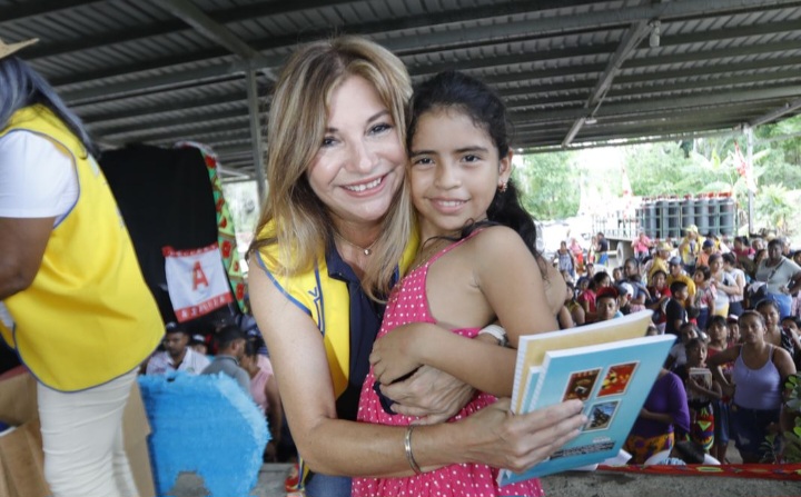 Maricel de Mulino lidera gira médica con más de 500 beneficiarios en Darién 