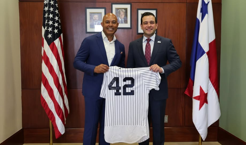 Embajador Cabrera y Mariano Rivera se unen para impulsar desarrollo sostenible en Panamá 