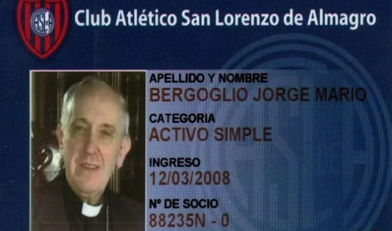 Jorge Bergoglio, un ‘pata dura’ fanático del fútbol y de San Lorenzo que llegó a ser el papa Francisco 