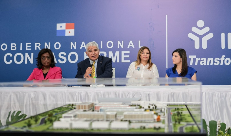 Mulino: Panamá necesita avanzar, no detenerse por huelgas 