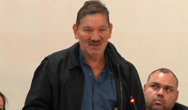 Tribunal cambia medida cautelar de Genaro López a arresto domiciliario 