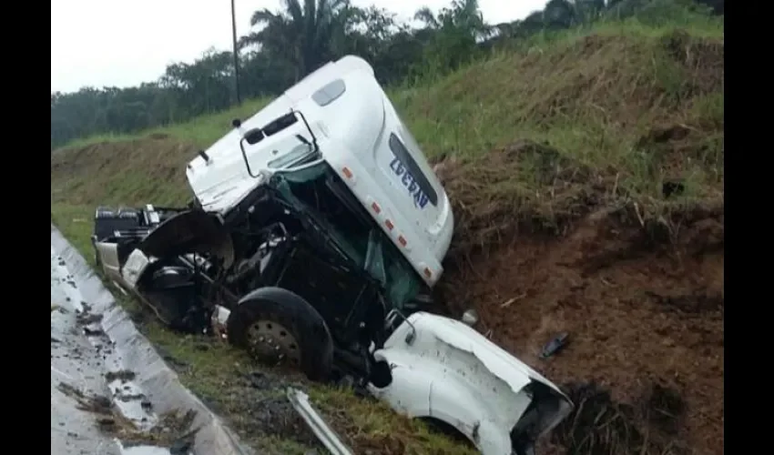 Accidente en autopista Panamá- Colón 