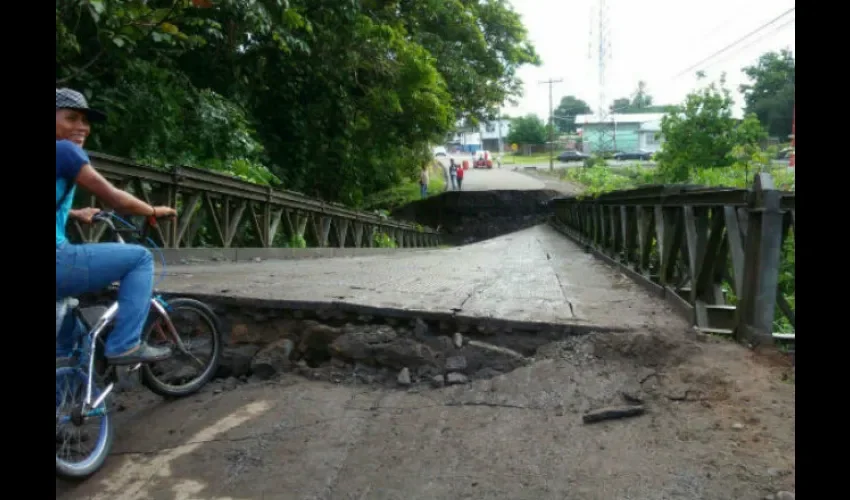 Puente sobre la quebrada Camazón en el distrito de Alanje