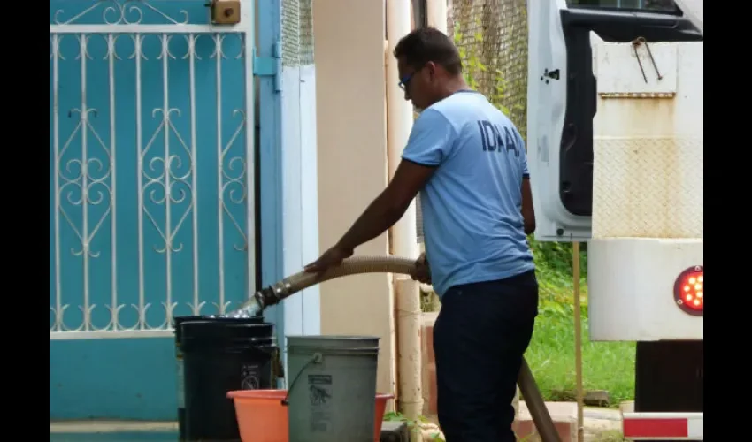 La planta potabilizadora de Parita abastece a unos cuatro mil usuarios.