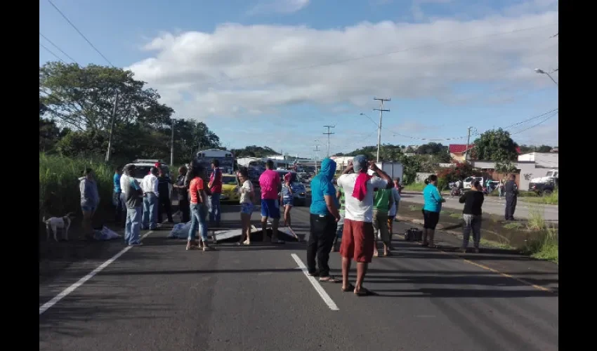 Protesta en  lavía Interamericana.