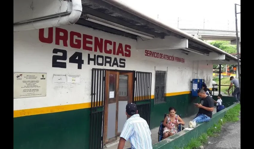 El centro de salud de San Isidro es uno de los que mayor demanda de pacientes tiene, van de todo el distrito. Foto: Archivo