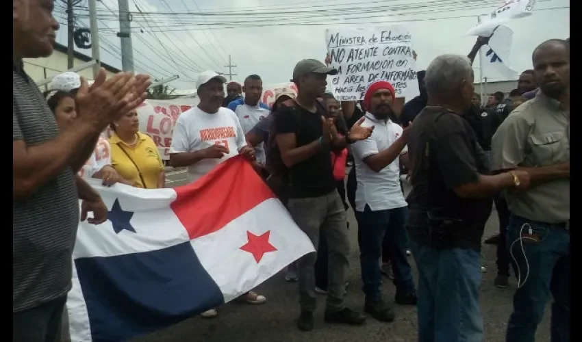 Las protestas se efectuaron sin desórdenes.