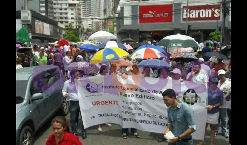Marcha de comunidad de la UP.