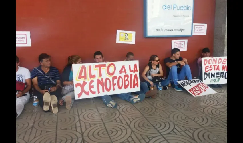 Protesta en la Defensoría del Pueblo. 