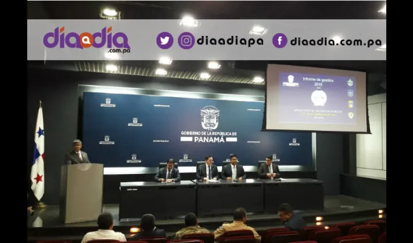La conferencia de prensa fue realizada en el Anfiteatro de la Presidencia. Foto: Jean Carlos Díaz