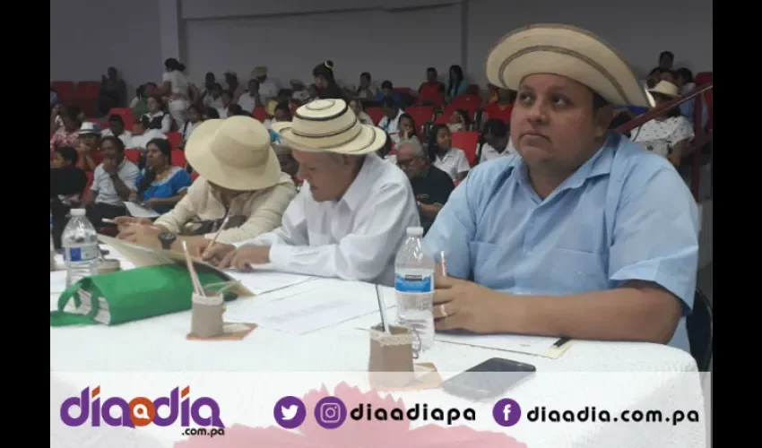 Los jueces trabajaron mucho para sacar a los ganadores. Foto: Jesús Simmons