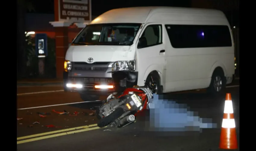 Accidente de tránsito en la vía José Agustín Arango.