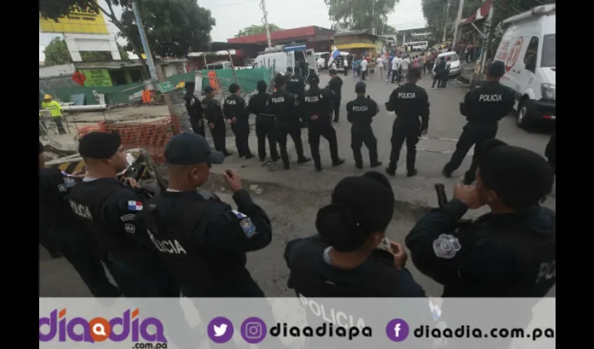 Quieren el acceso a las barriadas en Los Andes #1 Foto: Roberto Barrios