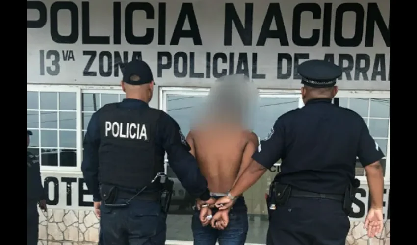 Asaltante de bus en Panamá Oeste. 