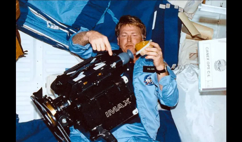 Antes de ser astronauta, McBride fue piloto de combate. Foto: Cortesía