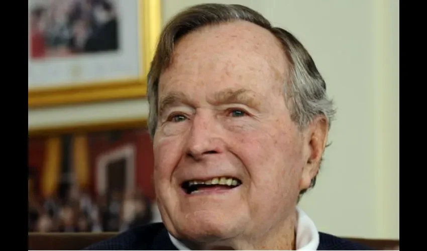 Expresidente  George H. W. Bush.