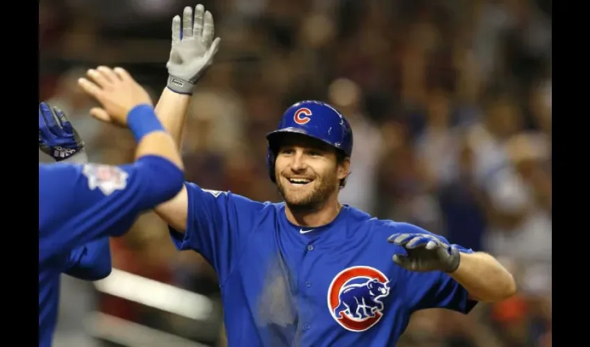 Daniel Murphy terminó la campaña 2018 con el uniforme de los Cachorros de Chicago.