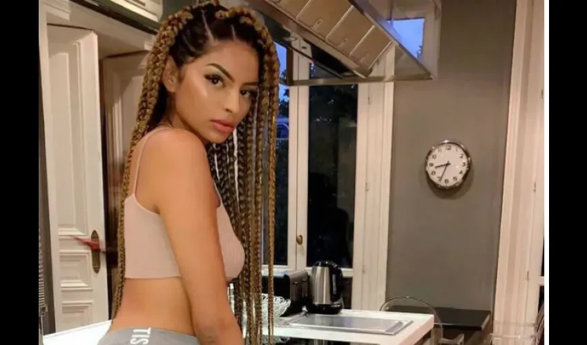 La modelo Malika Semichi