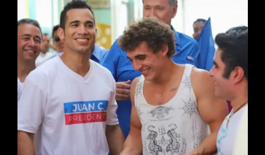 Elmis Castillo junto a Miguel Herrán.