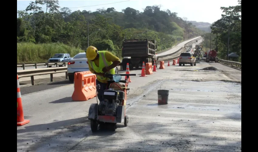 Hay tramos que ya han sido reparados. Foto: Cortesía