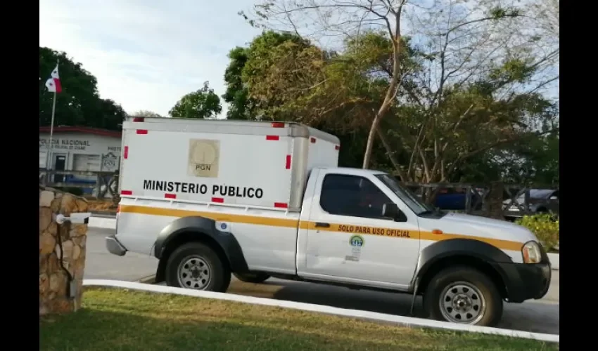 Autoridades investigan las causas de la muerte de Contreras. Foto: Eric A. Montenegro
