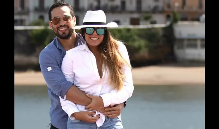 Neka y Alejandro Ruíz Iglesias.
