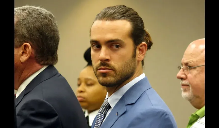 El actor de telenovelas mexicano Pablo Lyle, asiste a una audiencia este lunes, en un tribunal de Miami, Florida (Estados Unidos).