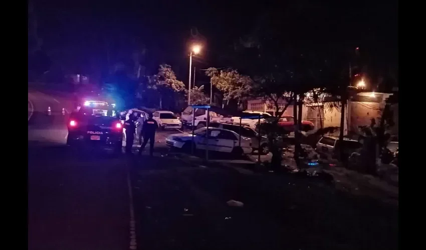 Los vecinos trasladaron a los heridos a la policlínica de Arraiján, donde falleció Mongo. Foto: Eric Montenegro