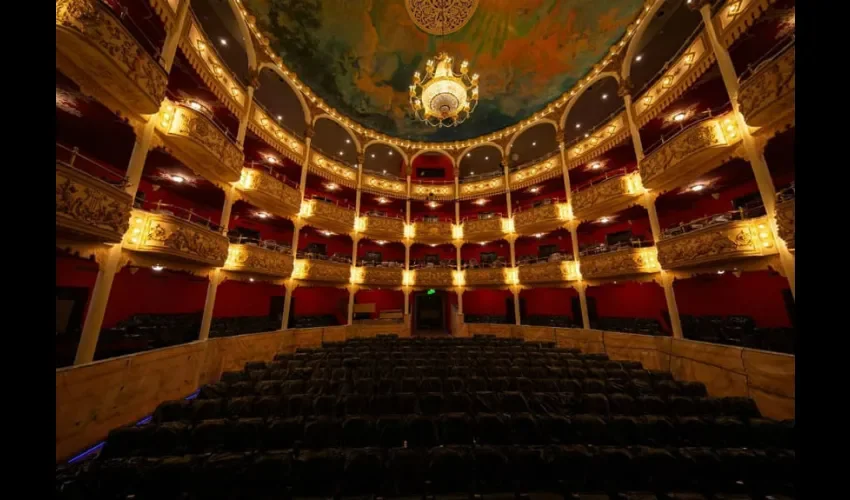 Teatro Nacional. 