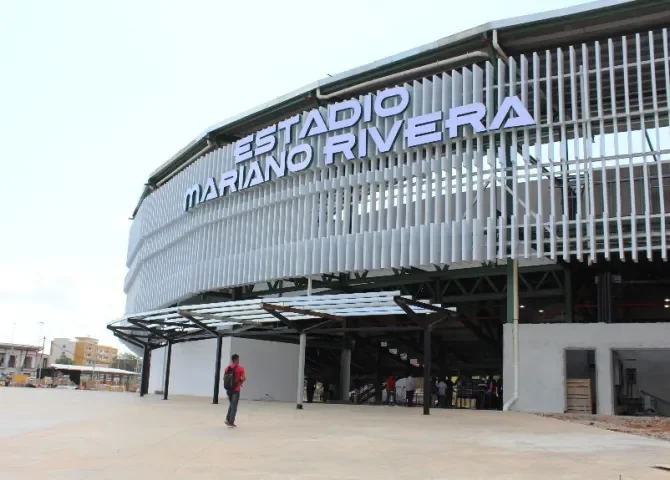 En tres meses culminan el nuevo Estadio Mariano Rivera en La Chorrera 