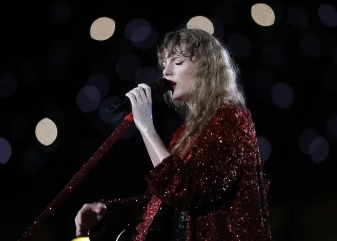  Nuevo álbum de Taylor Swift rompe récord en Spotify antes de ser lanzado 