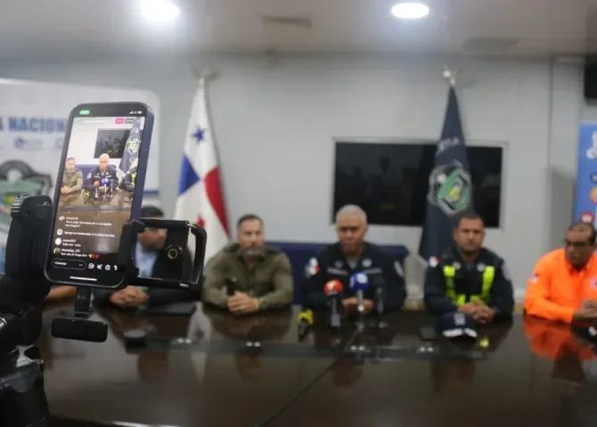 Asignaron unas 550 unidades policiales para el concierto de la banda de rock mexicana Maná 