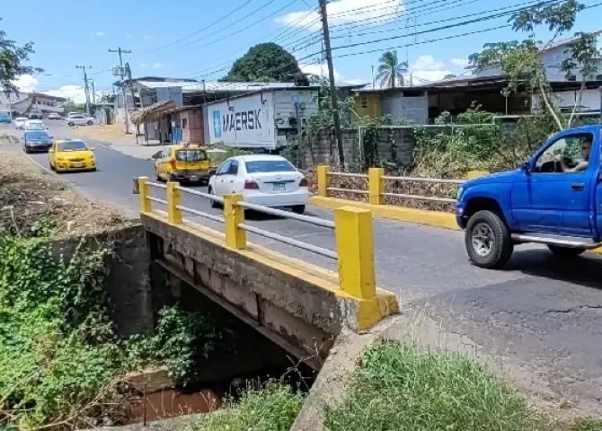  Preocupa retraso en el puente vehicular de 'El Matadero' en La Chorrera 