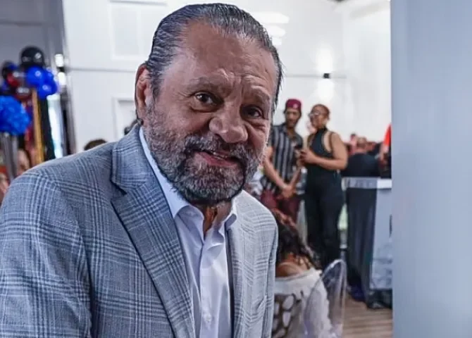  Foto: @robertoduranbox 