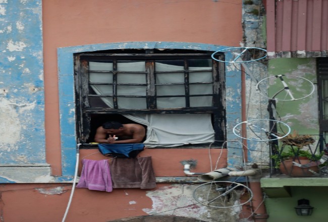 'Extraño la libertad', panameños en cuarentena comparten sus anhelos (audios) 
