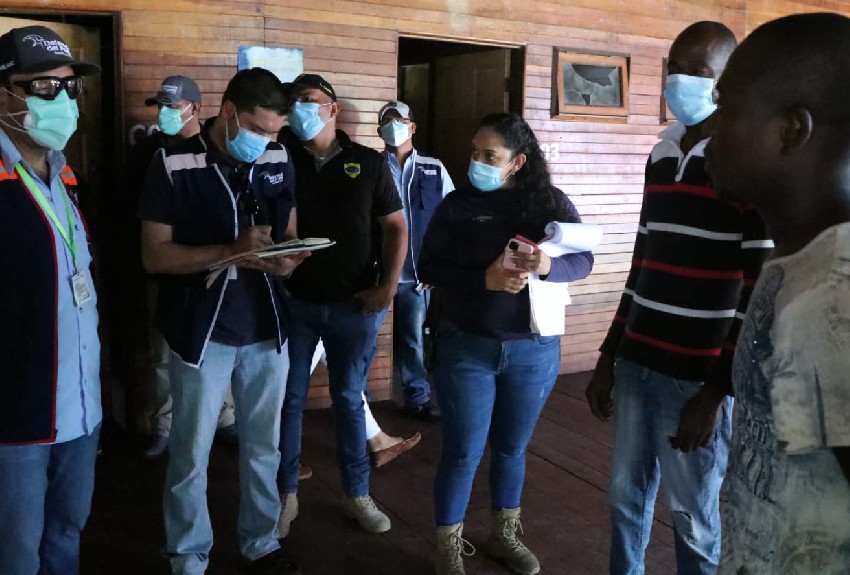Defensoría del Pueblo investigará salida de migrantes del albergue de Gualaca