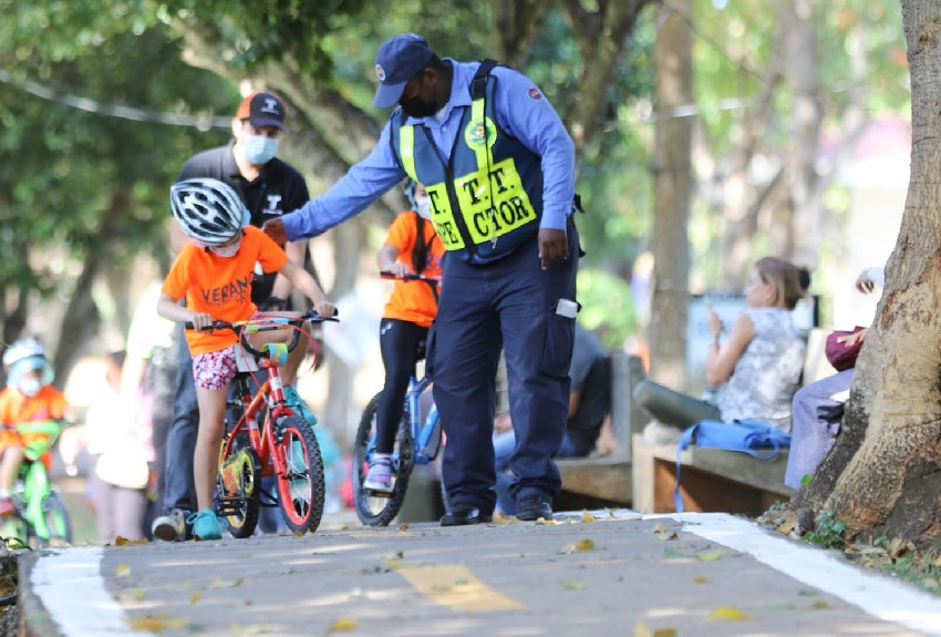 Preparen las rodilleras y el casco, habilitan ciclovía infantil en el Parque Omar 