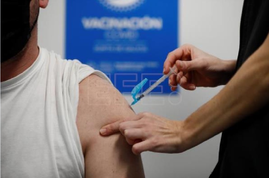 ECDC sugiere vacunar a contactos de riesgo de infectados con viruela del mono 