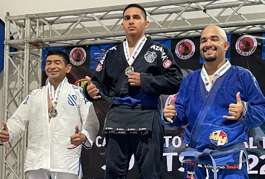 Abdiel Serrano logra triunfar en Campeonato Nacional de Jiu Jitsu 