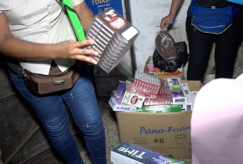 Panamá prohíbe uso de cigarrillos electrónicos a nivel nacional 