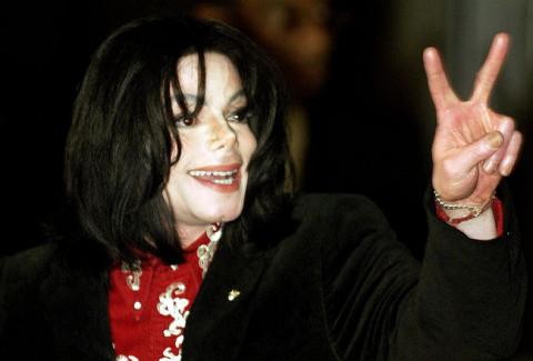 ¡Creó los pasos de 'Smooth Criminal'! Muere coreógrafo latino que trabajó con Michael Jackson 