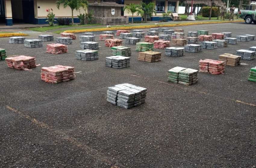 Más de mil paquetes de drogas incautan en Colón 