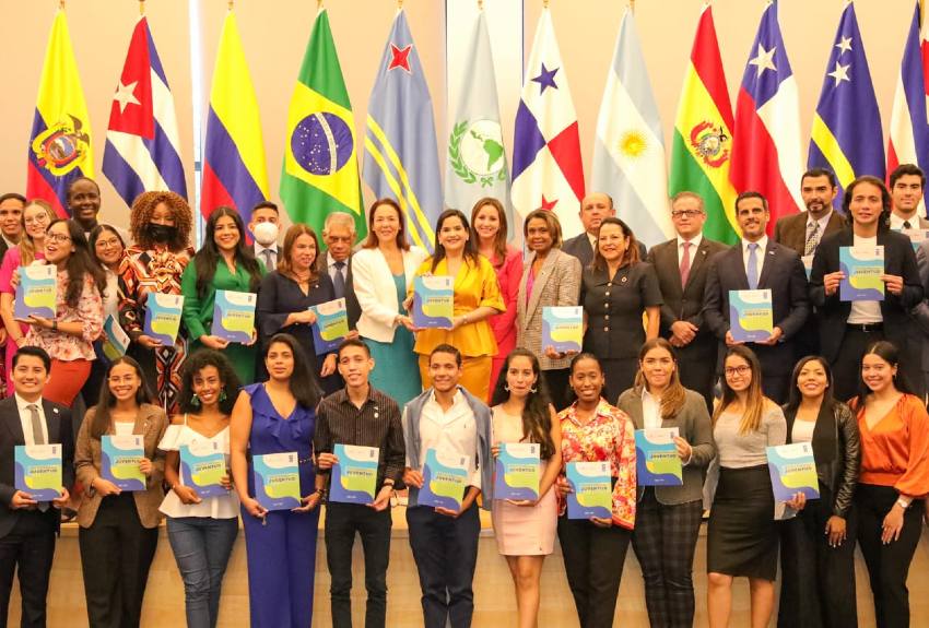 Presentan nueva Política Pública de Juventud en Panamá;  regirá en el país hasta el año 2027 