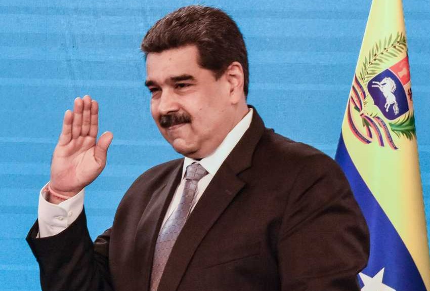 Maduro nombra al excanciller Félix Plasencia como nuevo embajador en Colombia 