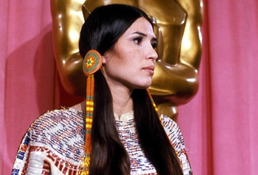 ¡Hasta ahora! La Academia pide perdón a la actriz nativa americana que fue abucheada en los Óscar de 1973 