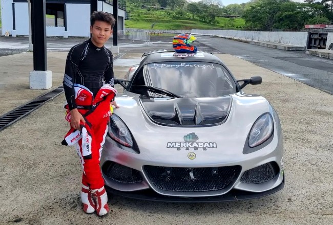 Sebastián NG, el piloto panameño que destaca en el deporte a motor a nivel internacional 